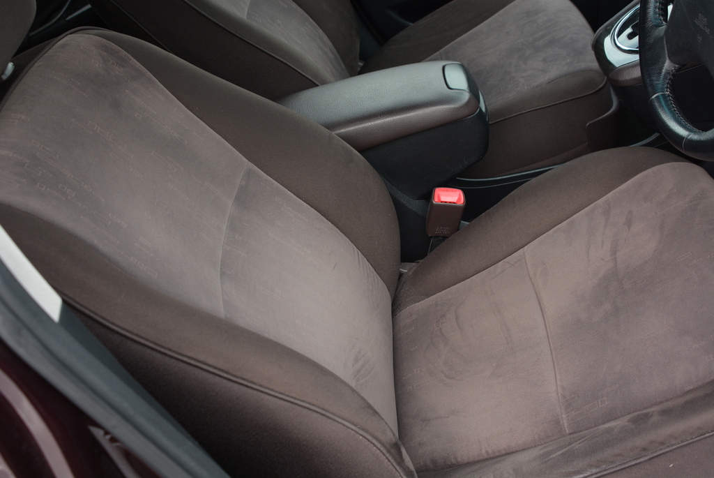 Gorgeous Mark X Zio 6seater wagon! TRD!